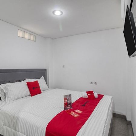 Reddoorz Syariah Near Galeria Mall Yogyakarta Eksteriør billede