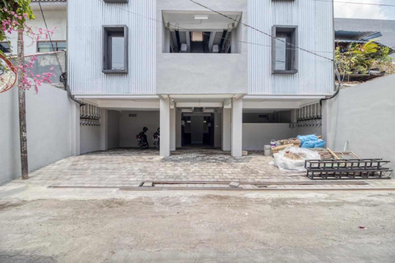 Reddoorz Syariah Near Galeria Mall Yogyakarta Eksteriør billede